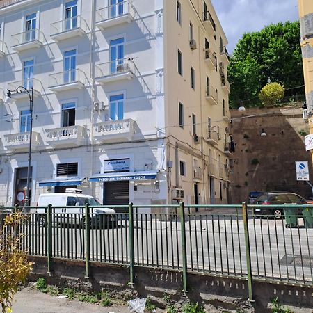 살레르노 Ti Porto Al Centro Unforgettable Moments 아파트 외부 사진